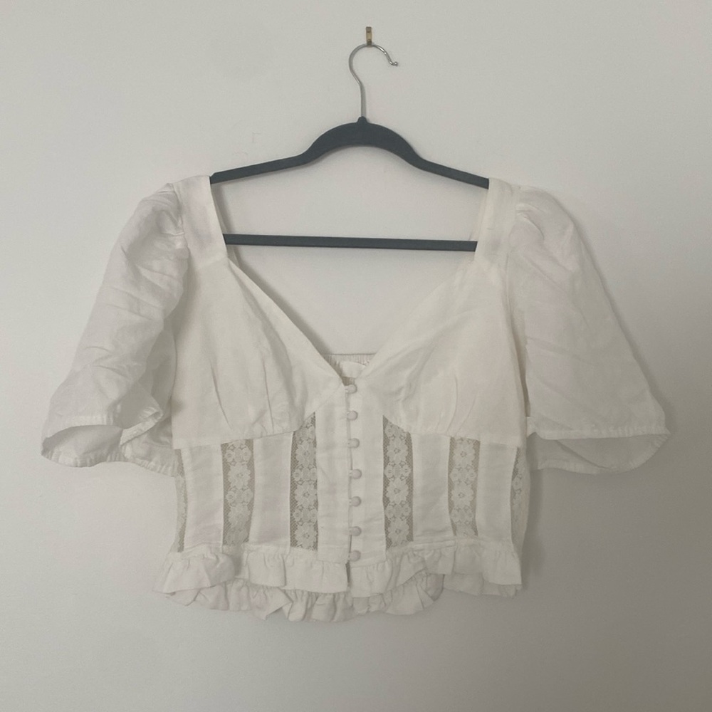 White lace puff sleeve top